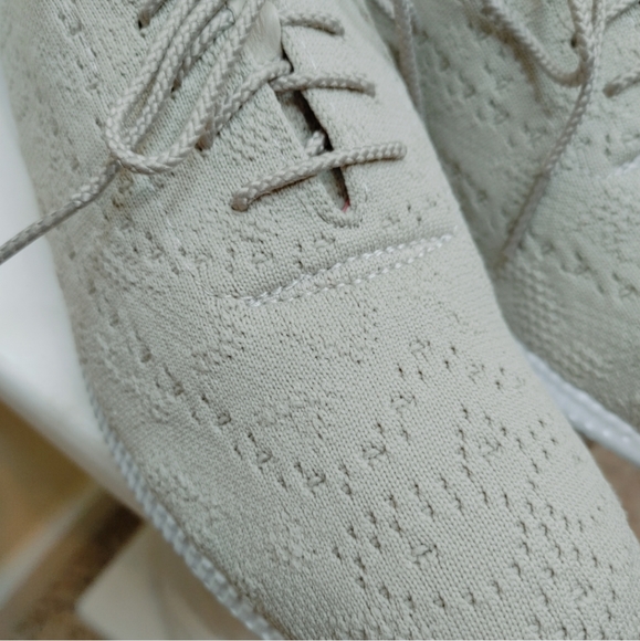 COLE HAAN ZERØGRAND STITCHLITE WINGTIP OXFORD SNEAKER, GRAYISH TAUPE 9.5B - Picture 8 of 14